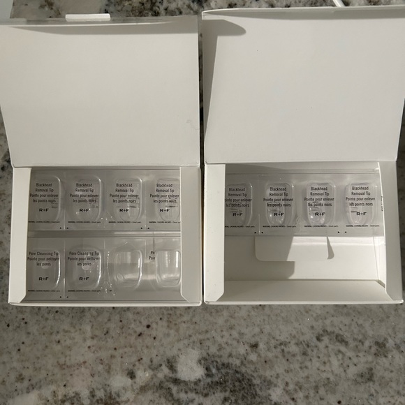 Rodan + Fields Pore Cleansing System - Picture 2 of 3